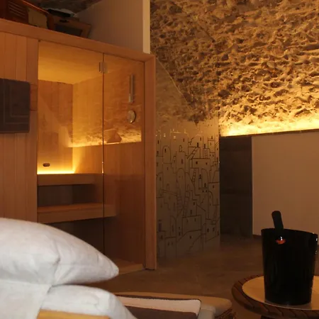 Twinssuites - Adults Only * Limone sul Garda