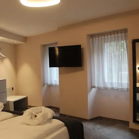 Twinssuites - Adults Only Lägenhet